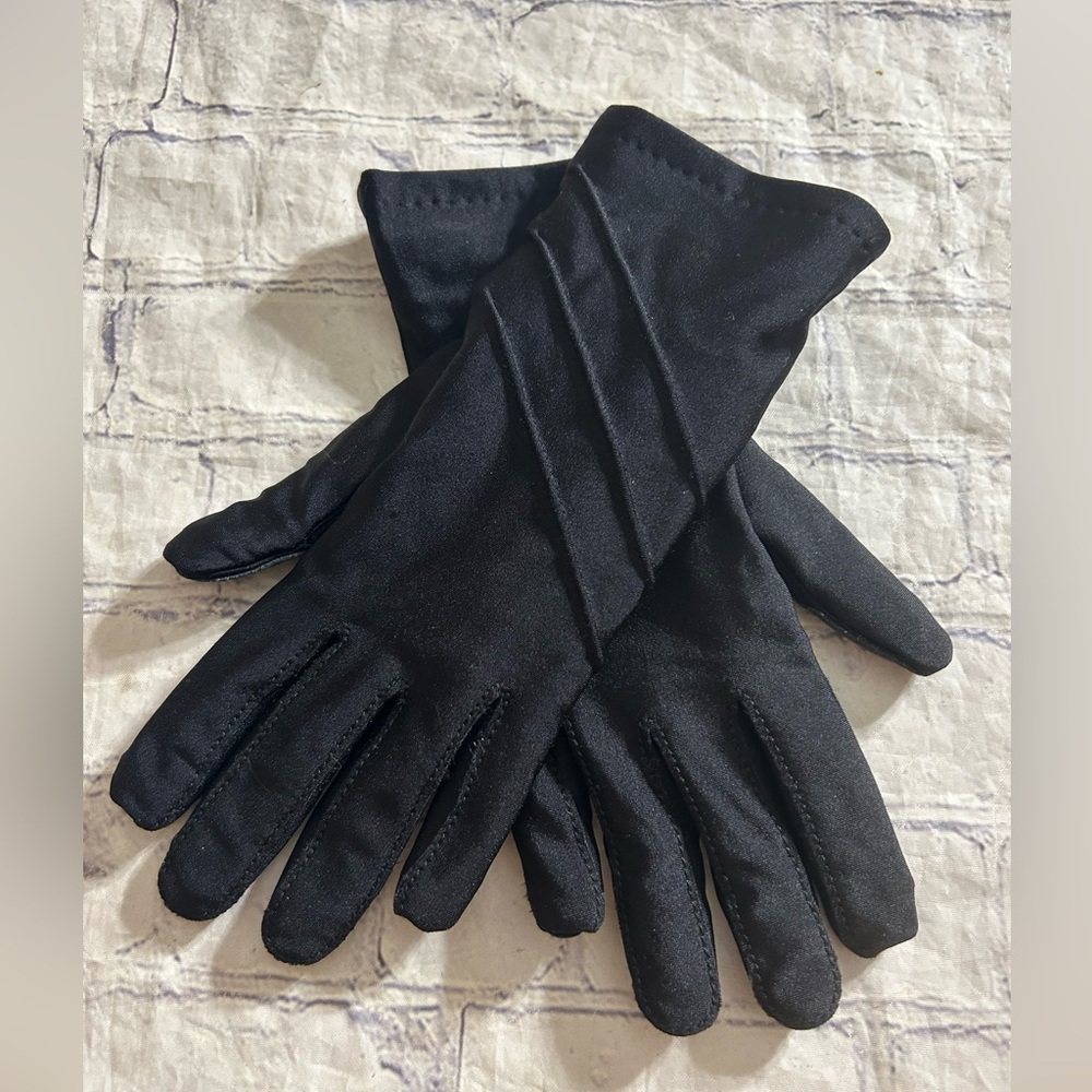 ARIS BLACK NYLON SPANDEX WOMEN’S GLOVES WASHABLE FULLY LINED ONE SIZE